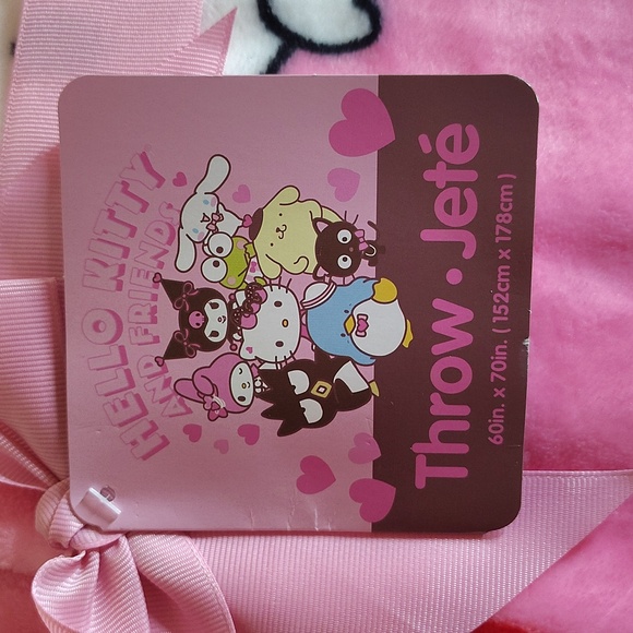 Hello kitty Throw - Picture 2 of 4